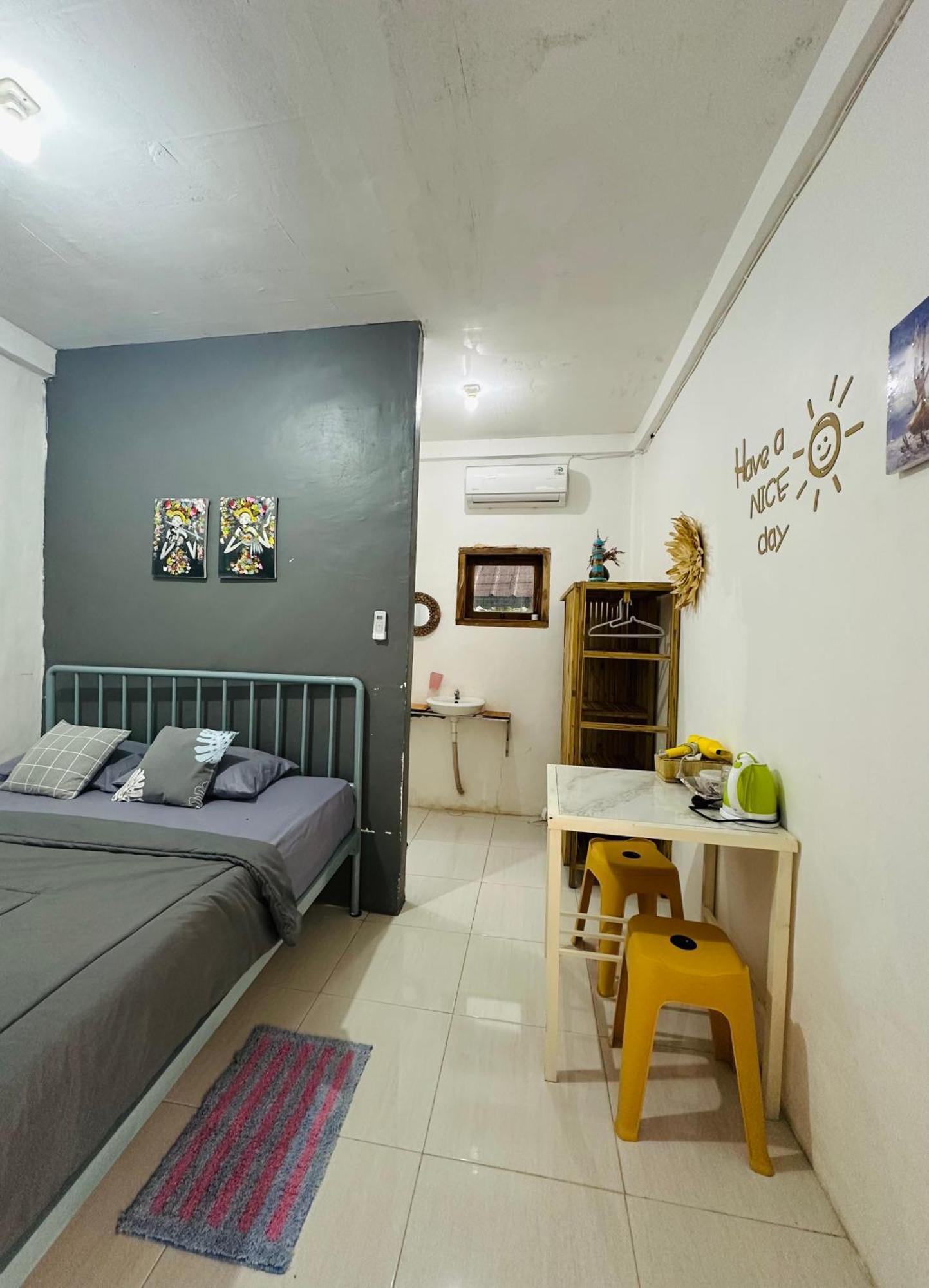 D'Flora Homestay ลาบวนบาโจ ภายนอก รูปภาพ