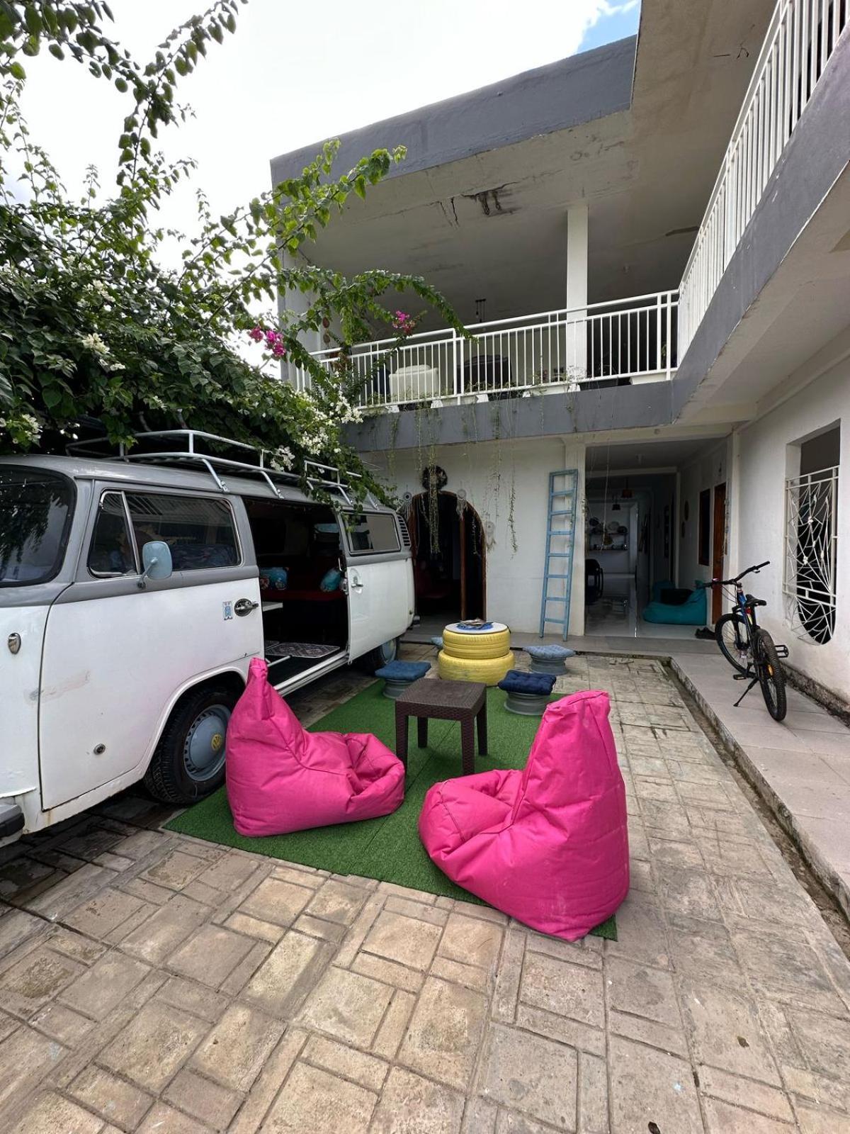 D'Flora Homestay ลาบวนบาโจ ภายนอก รูปภาพ